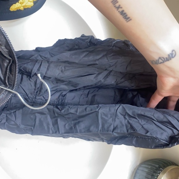 COPY - Vintage Corvette Racing Jacket and Hat - Picture 13 of 16